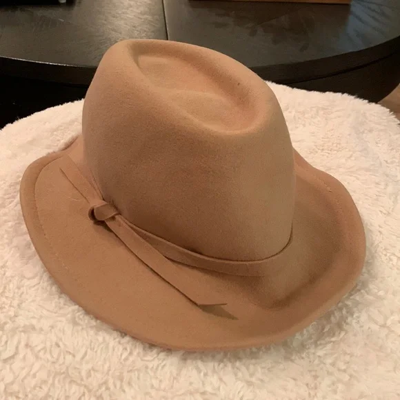 Harve Benard | Accessories | Harve Benard Hat Vintage Wool  display picture 3